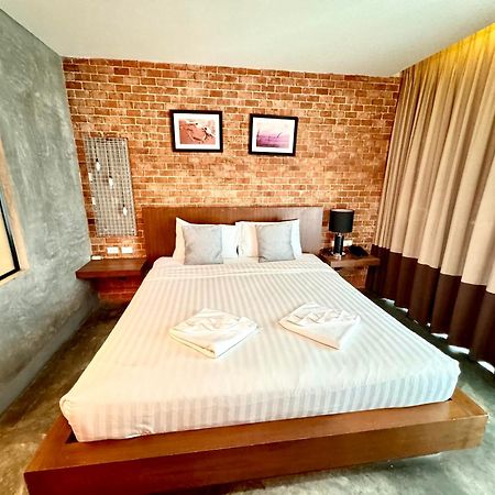 De Coze Hotel Patong Exterior foto