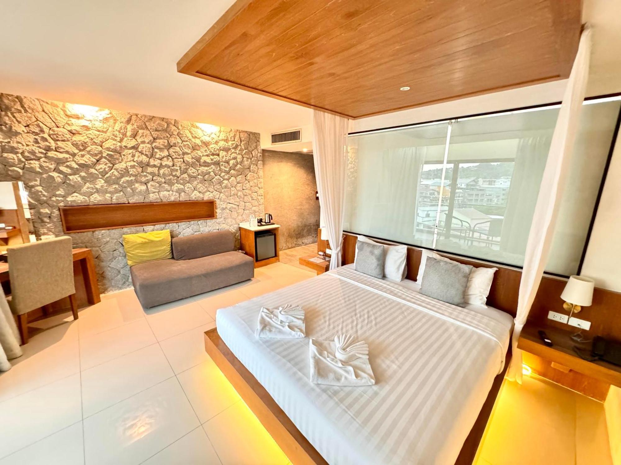 De Coze Hotel Patong Exterior foto