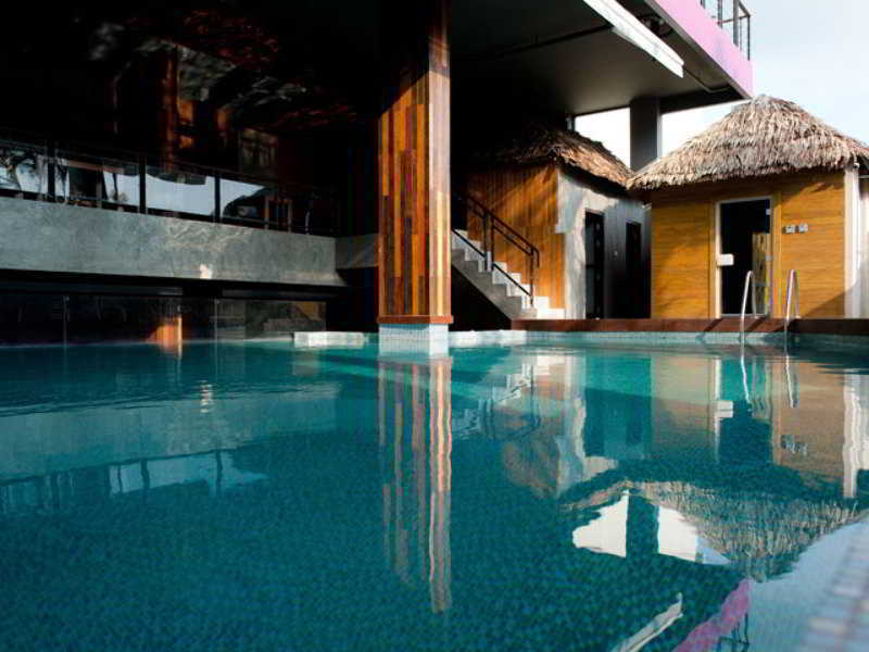 De Coze Hotel Patong Exterior foto